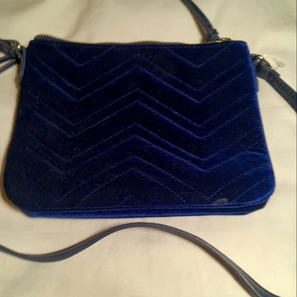 OLD NAVY CROSS BODY BAG
